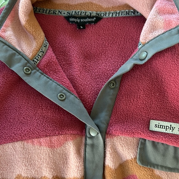 Simply Southern 1/2 Snap Abstract Print Fleece Pullover w Hand-warmer Pockets Lg - Picture 11 of 12